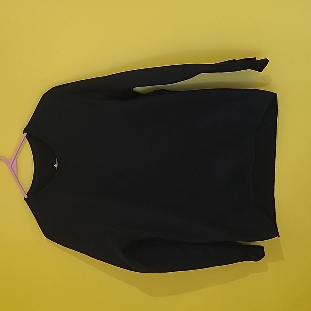 Men's size medium sweatshirt NWOT